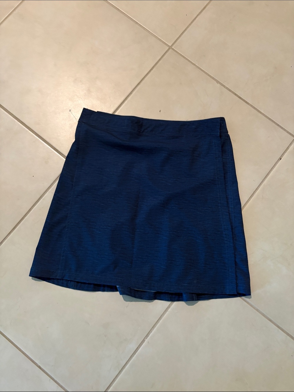 NWOT rip skirt Hawaii medium 1763